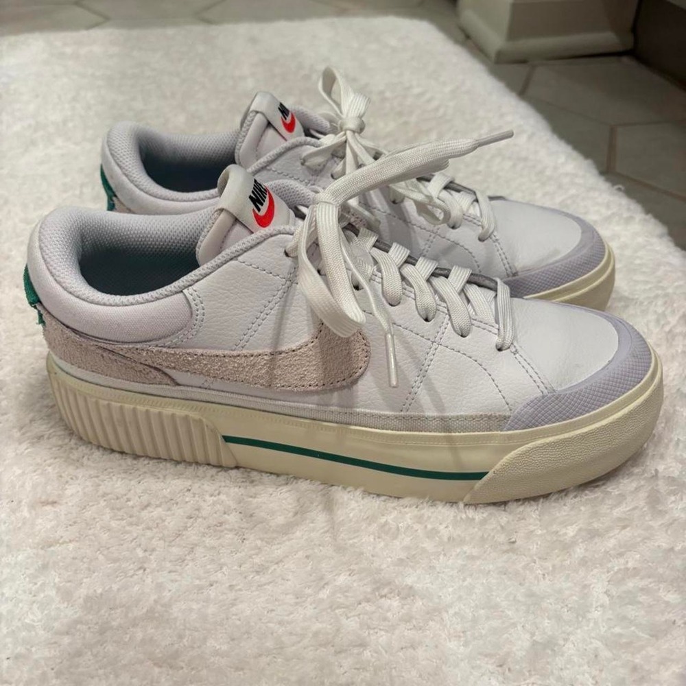 Women's Nike court legacy lift sneakers
